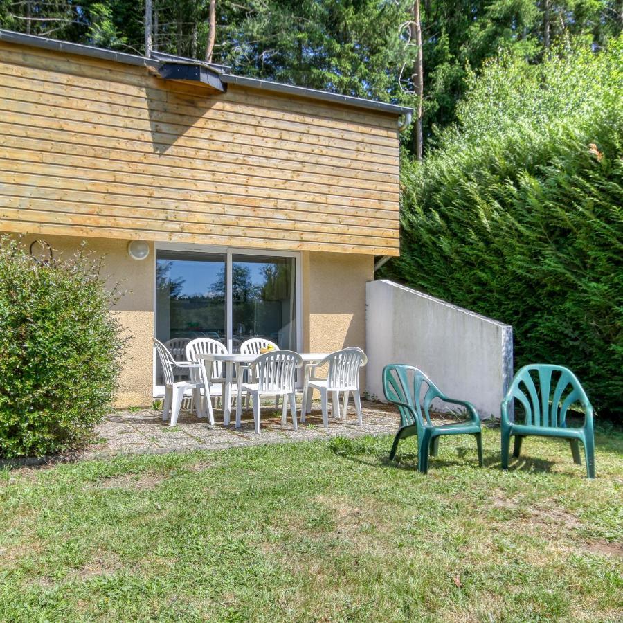 Vvf Correze Pays D'Eygurande Hotell Exteriör bild