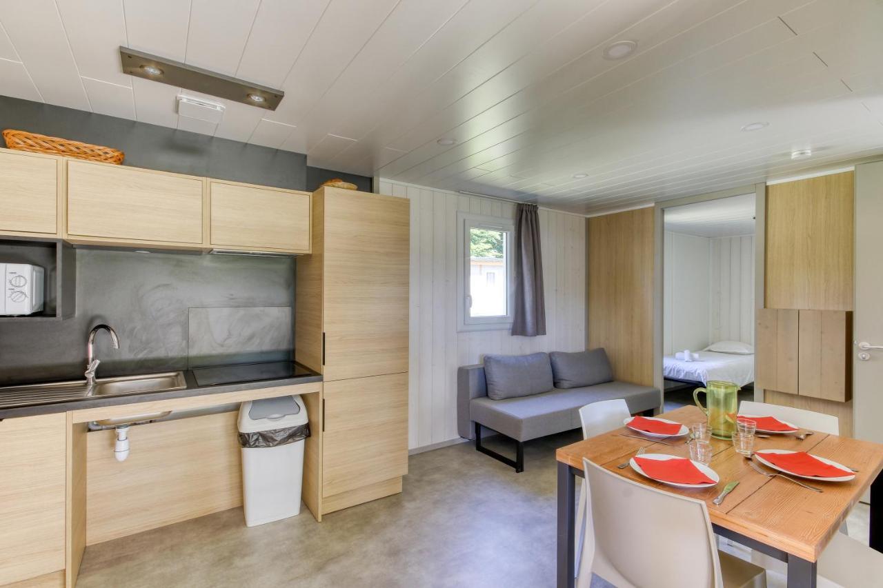 Vvf Correze Pays D'Eygurande Hotell Exteriör bild